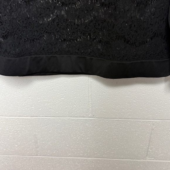 Poetic Justice Top Women’s 1X Black Lace Boat-Neck Pullover - Picture 6 of 6